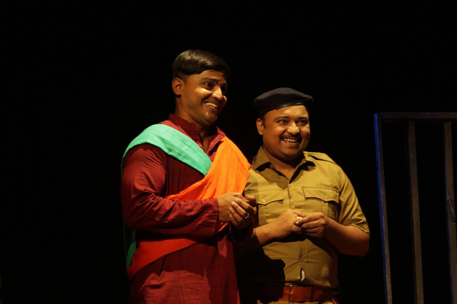 চুপ ! প্রশাসন চলছে.